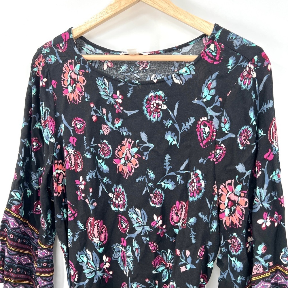 BEACH LUNCH LOUNGE Woman's Black & Floral Lightweight Midi Dress Size SP - Picture 2 of 11